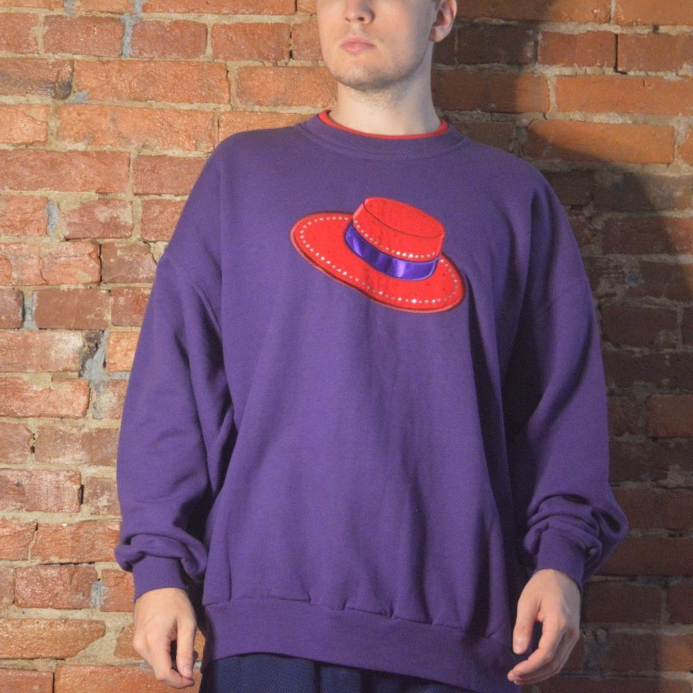 Vintage Red Hat Purple Grandma Sweatshirt